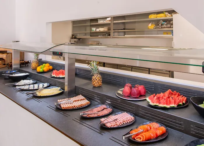 Mika & 赫索尼索斯