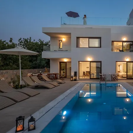 Apart Otel Mika & 3*
