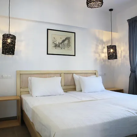 Apart Otel Mika & 3*