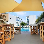 Mika & Appart hôtel 4*