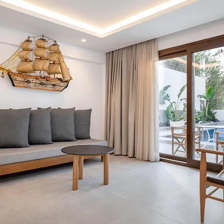 Mika & 4* Hersonissos (Crete)