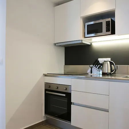 Mika & Aparthotel 4*