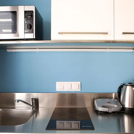 Mika & Limenas Chersonisou