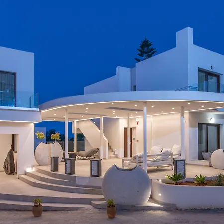 Hotel de apartamente Mika & Hersonissos (Crete)