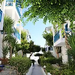 Aparthotel Mika & Hersonissos (Crete)