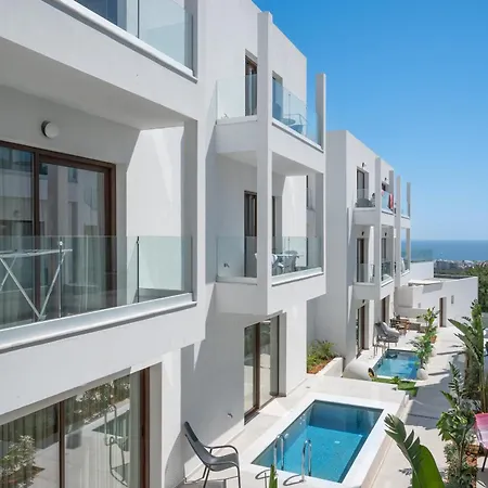 Mika & 赫索尼索斯