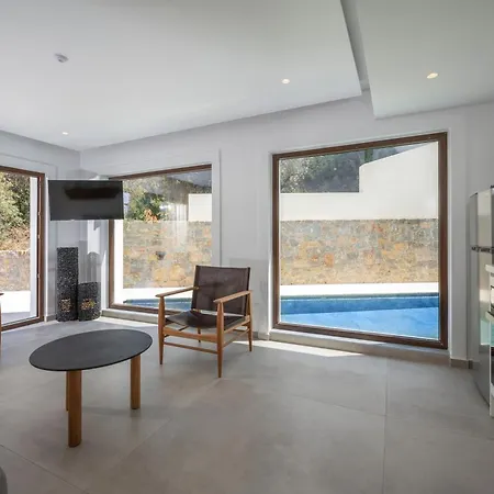 公寓式酒店 Mika & 4*