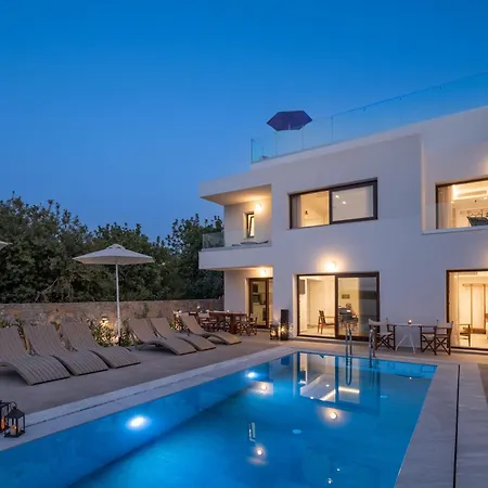 Mika & Апарт-отель 4*